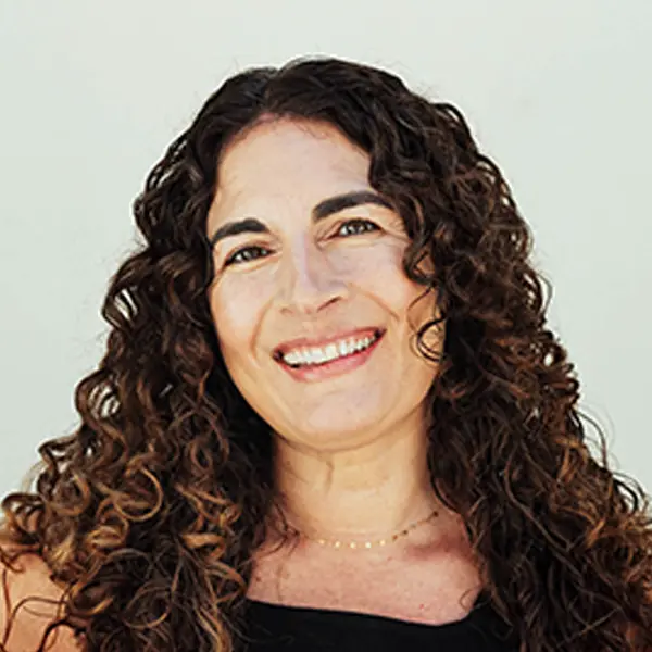 Lisa Minardi Headshot